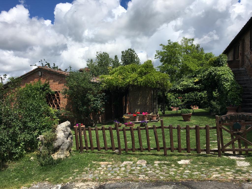 Casale Le Querce Apartamento Castelnuovo Berardenga Exterior foto